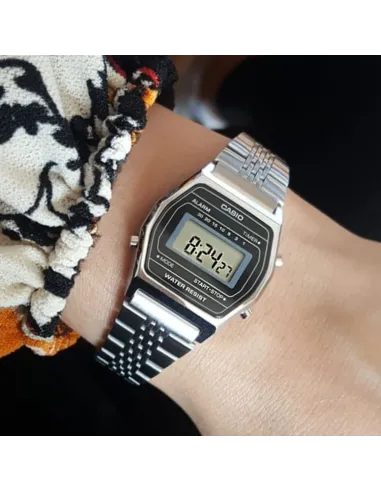 RELOJ Casio Vintage Digital Watch LA690WA-1d