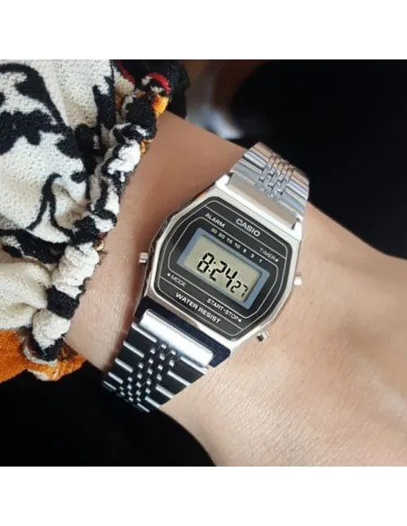 RELOJ Casio Vintage Digital Watch LA690WA-1d