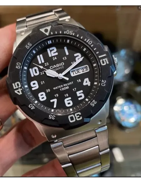 Reloj deportivo hombre Casio MRW-200HD-1BV correa acero