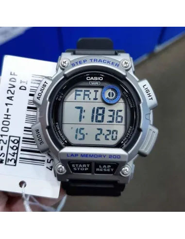 reloj deportivo hombre joven Casio WS-2100H-1A2 Memoria de Vueltas 200 Cuentapasos 100m water resist