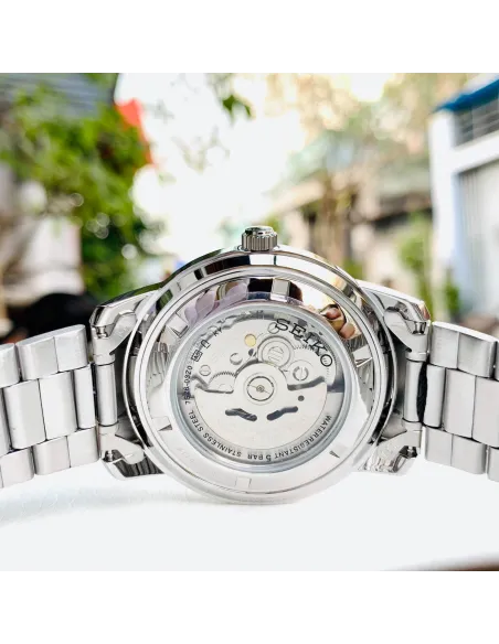 reloj automático hombre Seiko 5 SNKM83K1 dial blanco 43mm correa acero 50m water resist