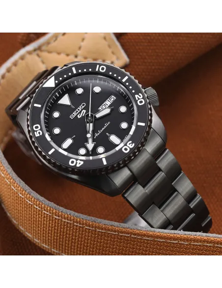 Reloj automático buceo hombre Seiko 5 Sports SRPD65K1 PVD baño de iones  dial negro 42.5mm