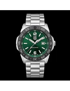 Luminox Pacific Diver Stainless Steel 44MM Green Dial Men's Watch XS.3137 Sapphire with anti-reflection coating Crystal 200M