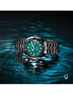 reloj automático buceo hombre Bulova Devil Diver Oceanographer 96B322 dial verde 44mm 200m WR Cristal de Zafiro 2