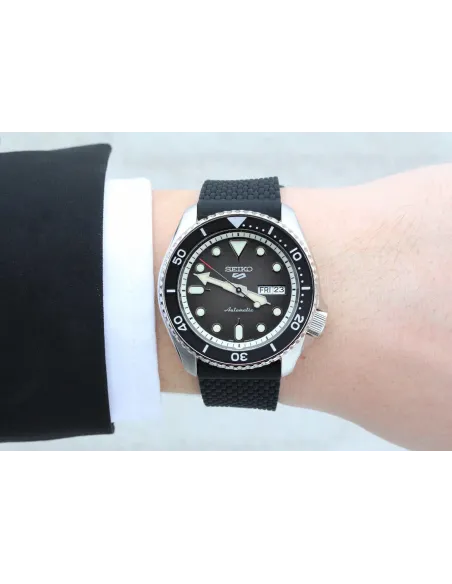 reloj automático buceo  hombre Seiko 5 Sports SRPD73K2 42.5mm 100m WR correa de acero