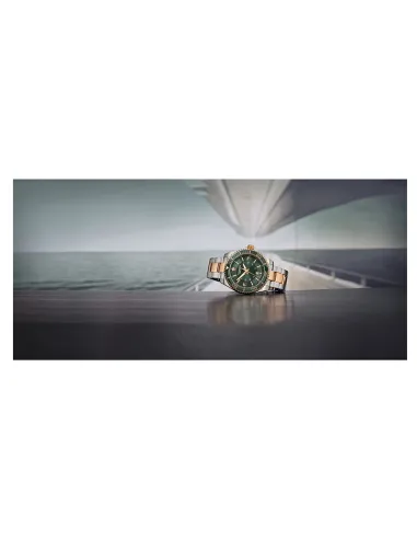 reloj militar hombre Victorinox Swiss Army  242008 43mm cristal de zafiro  100m WR correa de acero