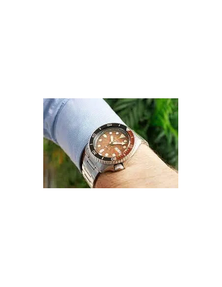 ​reloj automático hombre Seiko 5 Sports SKX 'Skeleton Style' SRPJ47K1 42.5mm 100m WR
