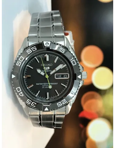 reloj automático buceo Seiko 5 Sports SNZB23J1 39mm 100m WR HECHO EN JAPÓN correa de acero