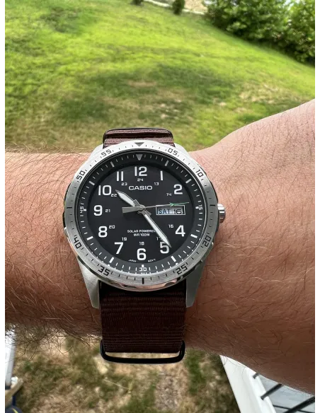 Reloj hombre deportivo Solar Casio MTPS-120L-1A correa tela dial negro 100m