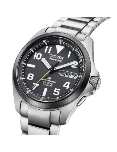 reloj radio-control hombre Citizen Promaster Land TITANIUM PMD56-2952 JDM 39mm Cristal de Zafiro