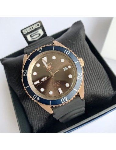 reloj automático hombre Seiko 5 Sports SRPB96J1 44mm 100m WR Hecho en Japón correa de goma