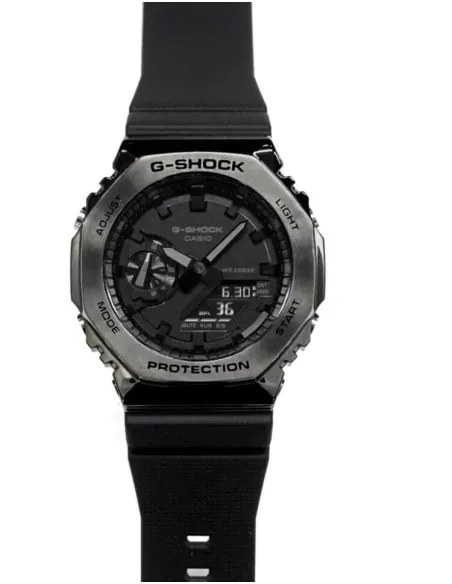 Casio G-Shock GM-2100BB-1A 200m WR Hora Mundial  5 alarmas diarias resistente a los golpes