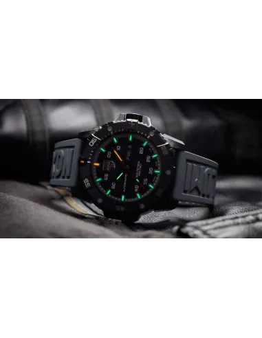 reloj automático militar hombre LUMINOX Master Carbon SEAL Automatic XS.3877 45mm 200m WR