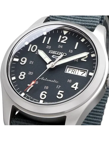 Seiko 5 Sports SBSA115  MADE IN JAPAN JDM 39,4mm 100M WR ENGLISH-KANJI correa de tela JDM