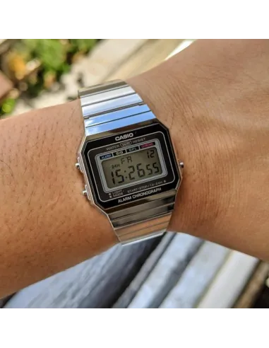 RELOJ CASIO VINTAGE ICONIC Digital Watch A700W-1A correa de acero alarma cronografo y luz led