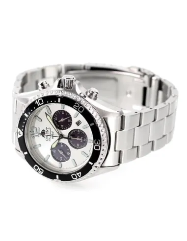 reloj de buceo SOLAR hombre Orient Kamasu Panda Solar RA-TX0203S Chronograph 42.8mm 200m WR correa de acero cristal de zafiro