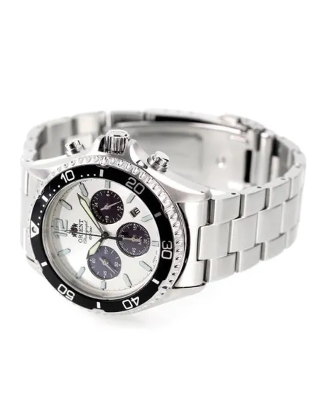 reloj de buceo SOLAR hombre Orient Kamasu Panda Solar RA-TX0203S Chronograph 42.8mm 200m WR correa de acero cristal de zafiro