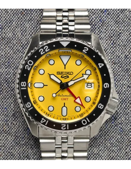 Seiko 5 Sports SSK017 SKX Style Yellow GMT Automatic Made in Japan 42.5mm 100m WR