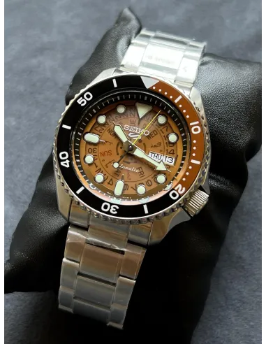 ​reloj automático hombre Seiko 5 Sports SKX 'Skeleton Style' SRPJ47K1 42.5mm 100m WR