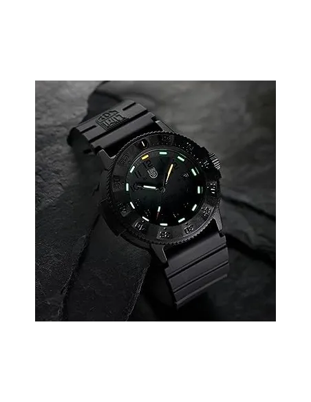 reloj militar hombre Luminox Navy Seal Evo XS.3001.EVO.BO Carbonox Blackout 43mm 200m WR
