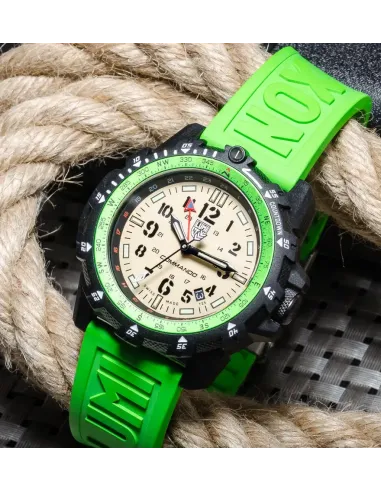 Luminox COMMANDO Raider XL.3337   3337 CARBONOX 46mm Beige Dial Sapphire Crystal Rubber Band 200m water resist sport men's watch