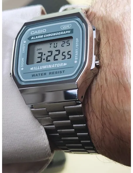 Reloj Casio Vintage A168WA-3A correa acero inoxidable alarma luz