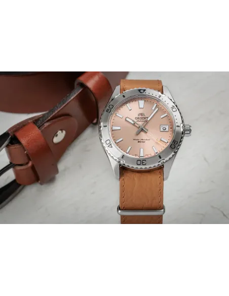 Orient Mako  RA-AC0Q05P 39.9mm cristal de zafiro 200m WR