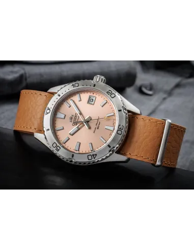Orient Mako  RA-AC0Q05P 39.9mm cristal de zafiro 200m WR